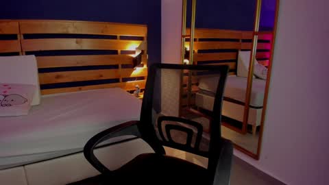 Aria online show from 12.19.24