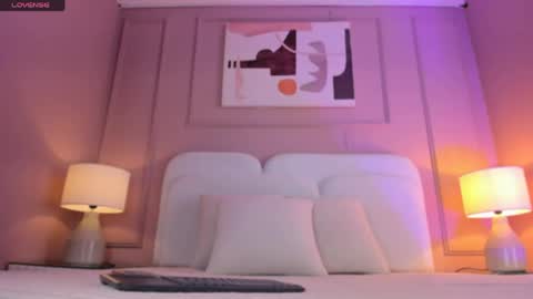 Aria  online show from 04.22.26