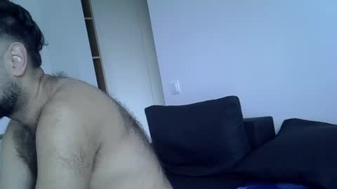 aria_hunter online show from 10.23.25