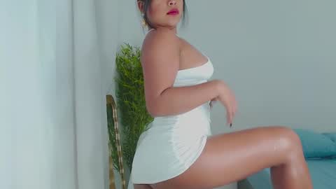 Snapshot of aria_morgan723222 chatting on 10.20.25 aria online show from 10.20.25