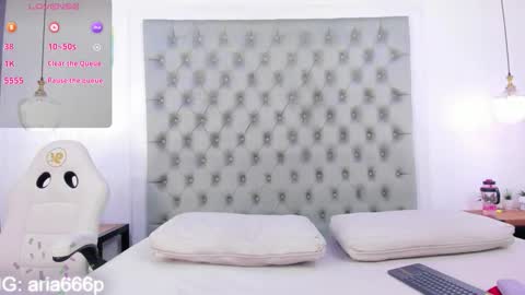 aria online show from 10.17.25