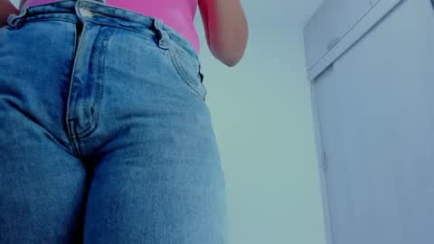 ariacoral online show from 04.12.26