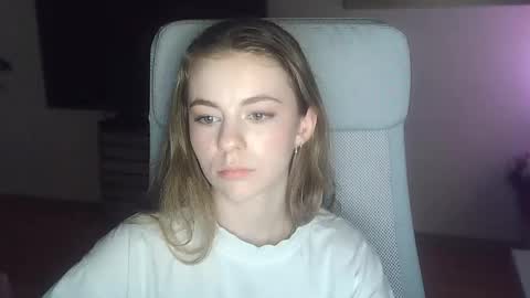 AriaCreazy online show from 04.12.26