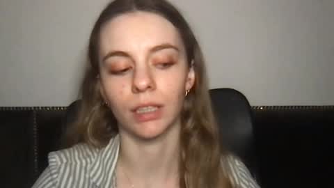 AriaCreazy online show from 04.26.26