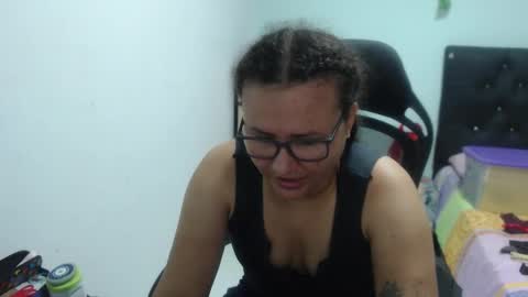 Snapshot of ariadna_6 chatting on 10.11.25 ...Ariana... online show from 10.11.25