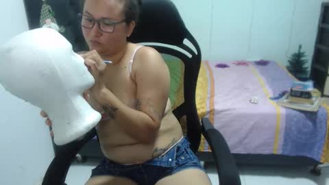 Snapshot of ariadna_6 chatting on 11.13.25 ...Ariana... online show from 11.13.25