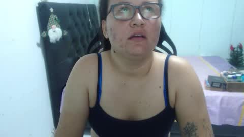 Snapshot of ariadna_6 chatting on 11.29.25 ...Ariana... online show from 11.29.25