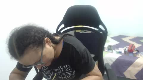 ...Ariana... online show from 03.20.26