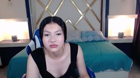 Snapshot of ariadna_cg1 chatting on 10.10.25 Ariadna online show from 10.10.25