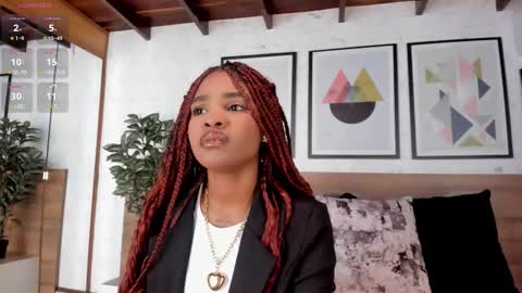 Snapshot of ariafoster chatting on 09.29.25 Aria Foster online show from 09.29.25