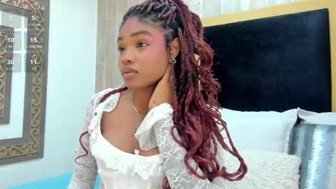 Snapshot of ariafoster chatting on 10.12.25 Aria Foster online show from 10.12.25