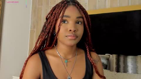 Snapshot of ariafoster chatting on 10.19.25 Aria Foster online show from 10.19.25