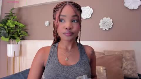 Aria Foster online show from 11.29.25