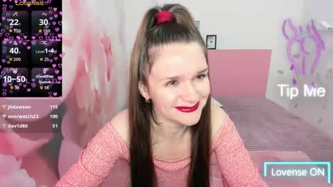 AriaGray online show from 10.21.25