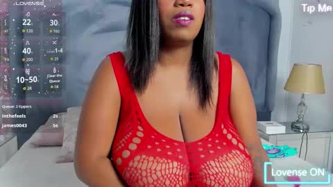 Snapshot of ariagreenn chatting on 10.17.25 Aria Green online show from 10.17.25