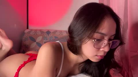 Aria Mariz online show from 12.05.25