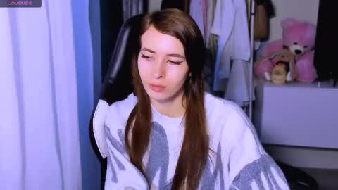 Ari online show from 10.06.25