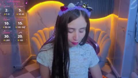 Snapshot of ariana18_b chatting on 07.11.26 ariana18_b online show from 07.11.26