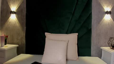 ARIANA online show from 12.19.24