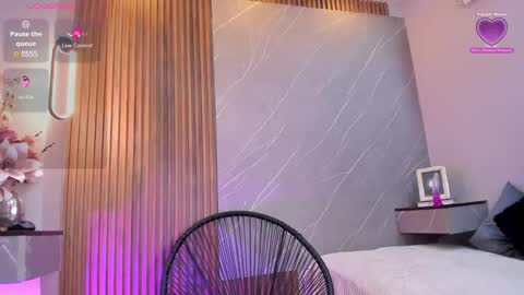 Ariana online show from 02.27.25