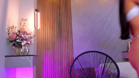 Ariana online show from 03.11.25