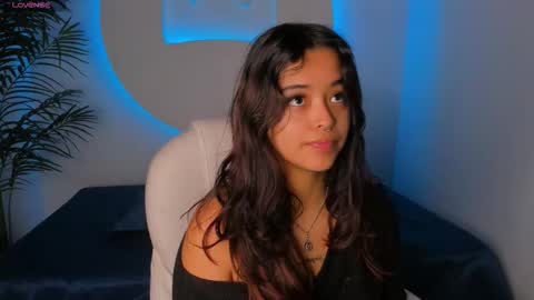 Snapshot of ariana_pierce chatting on 10.07.25 Ariana online show from 10.07.25