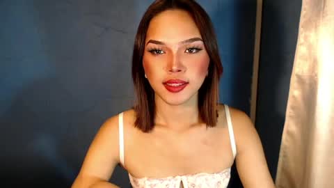 Snapshot of ariana_queen_hugecock69 chatting on 05.27.26 Arian online show from 05.27.26
