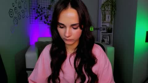 Snapshot of ariana_ross7 chatting on 09.27.25 ariana_ross7 online show from 09.27.25