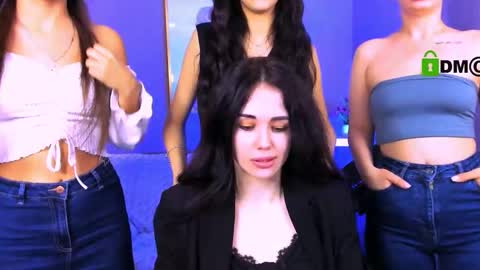 Snapshot of ariana_ross7 chatting on 11.08.25 ariana_ross7 online show from 11.08.25