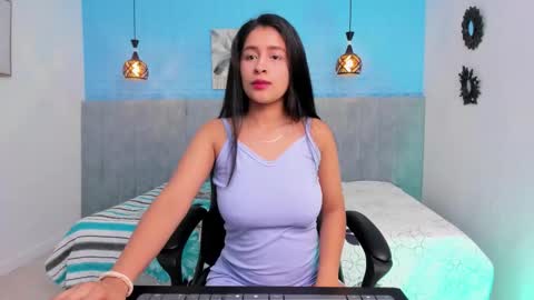 Ariana online show from 12.23.25