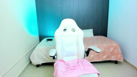 Ariana online show from 04.09.26