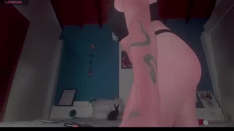 ariana_whitee online show from 11.17.25