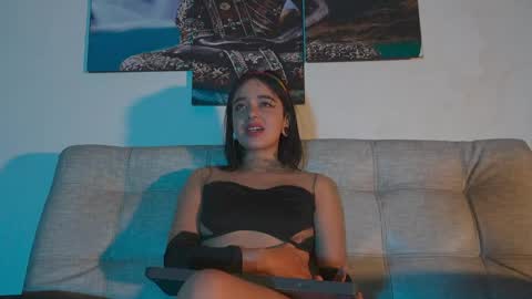 ariana_whitee online show from 05.31.26