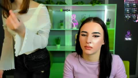arianaa_cat online show from 04.10.26