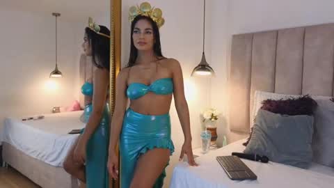 Ariana  online show from 10.22.25