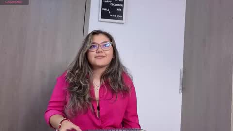 Ariana online show from 12.13.25