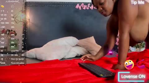 Snapshot of arianacontee chatting on 03.12.25 Andrea online show from 03.12.25