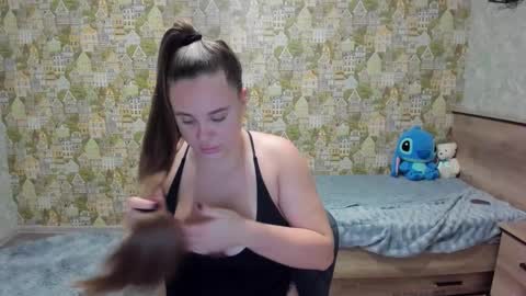 Snapshot of arianightx chatting on 10.26.25 arianightx online show from 10.26.25