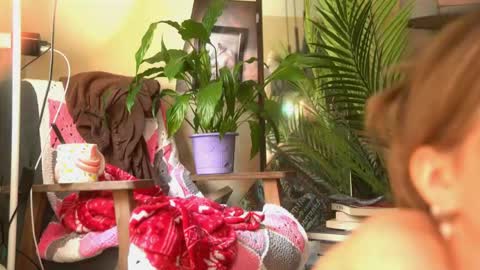 Snapshot of arianna_richi chatting on 06.05.26 Olivka online show from 06.05.26