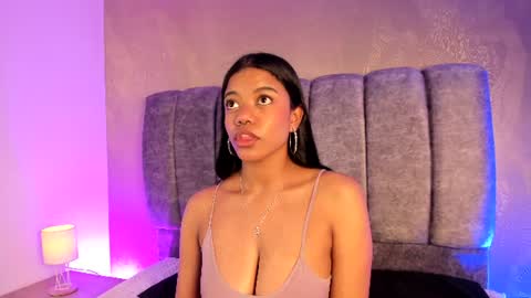 arianna_roxe_ online show from 06.16.26