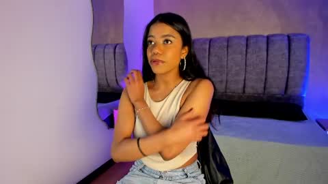 arianna_roxe_ online show from 07.05.26