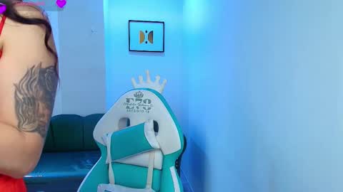 arianna_sweeet online show from 10.14.25