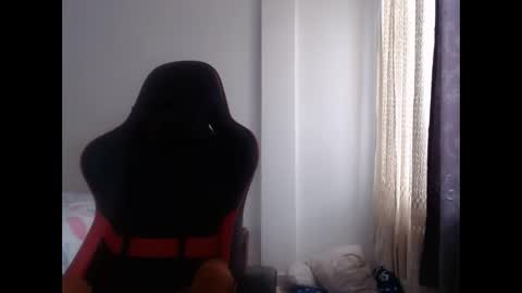 ariannaloovel online show from 03.05.25