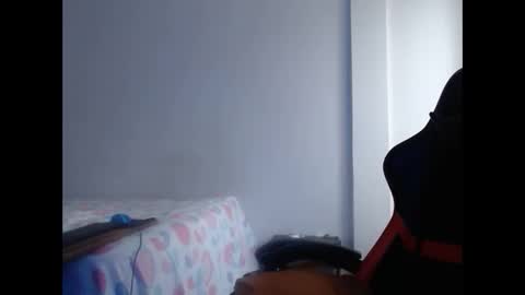 ariannaloovel online show from 03.05.25