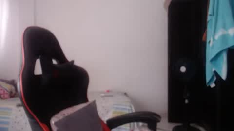 ariannaloovel online show from 04.14.26