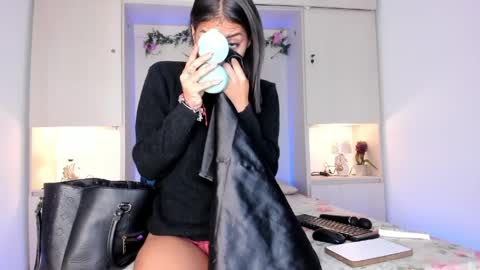 ariannavega_ online show from 06.01.26