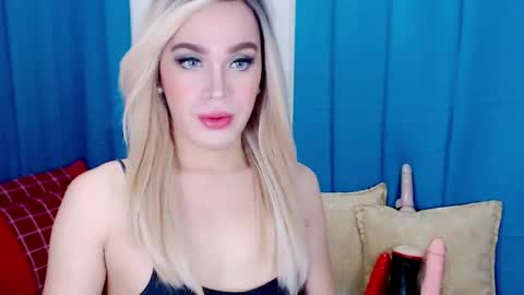 ARIANNE CUMS  online show from 11.19.25