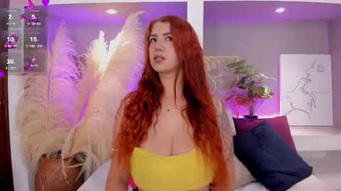 ariarusso_ online show from 07.11.26