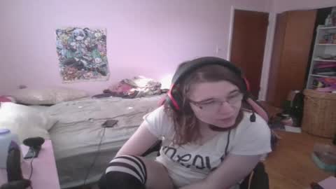 Ariathebrat online show from 04.22.26