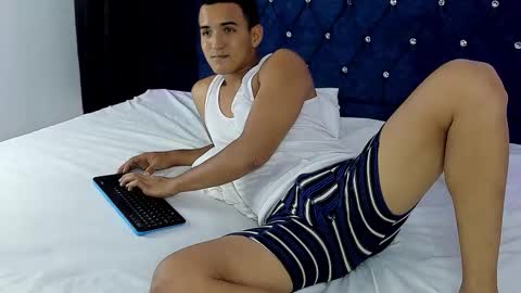 ArielMarquez online show from 10.11.25